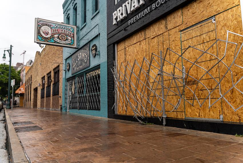Texas bar shutdown leaves owners, employees uncertain about the future The Texas Tribune